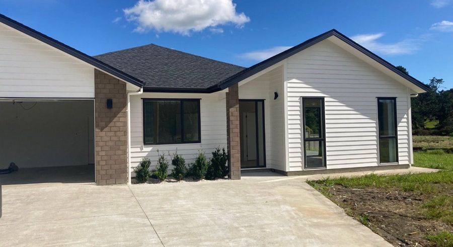  at 1373 East Coast Road, Albany