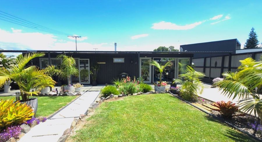  at 19 West Crescent, Te Puru, Thames
