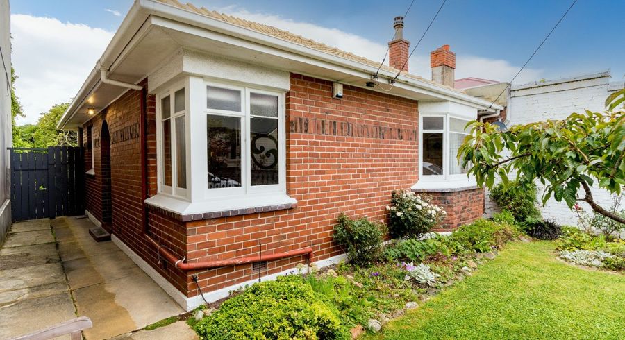  at 5 Peel Street, Mornington, Dunedin
