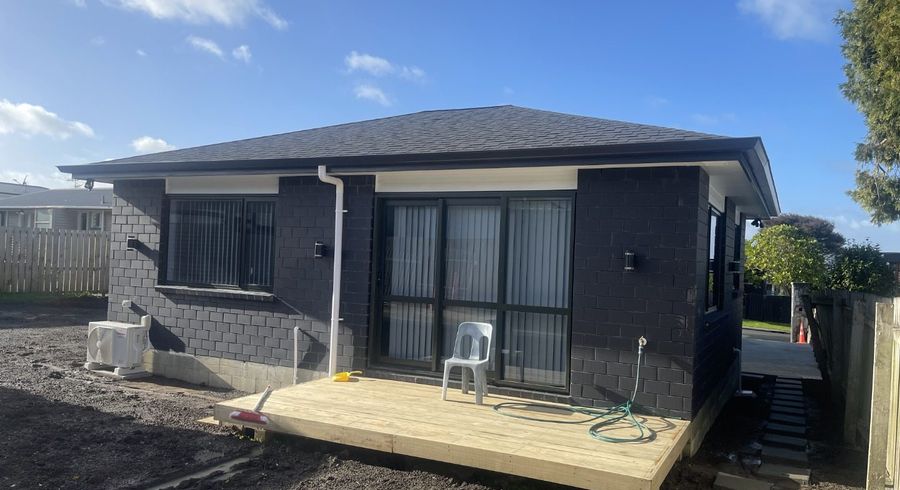  at 16 Blue Spur Way, Glendene, Auckland