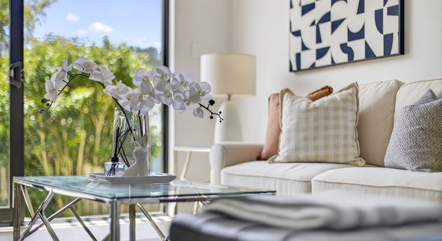  at 18 Woodglen Road, Glen Eden, Waitakere City, Auckland