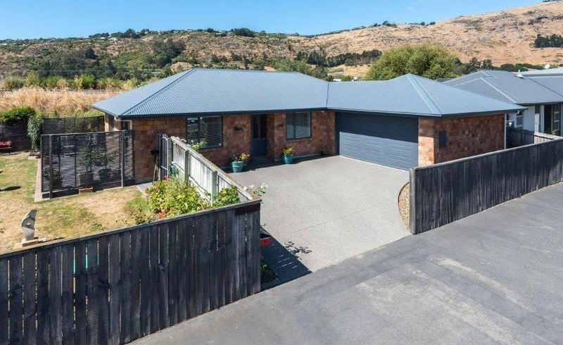  at 19 Hamlet Lane, Heathcote Valley, Christchurch
