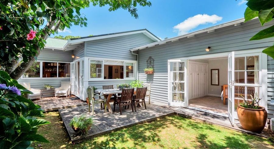  at 15 Duders Avenue, Devonport, North Shore City, Auckland