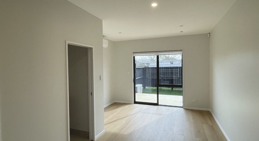  at 7/13 Thomas Road, Mangere, Manukau City, Auckland