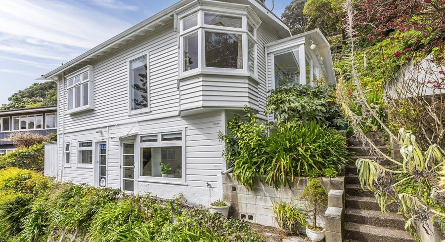  at 28 Beacon Hill Road, Strathmore Park, Wellington