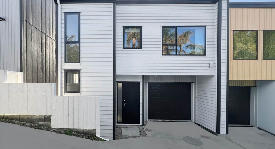  at 2b Robin Lane, Browns Bay, North Shore City, Auckland