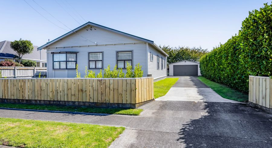  at 25 Collins Street, Hawera