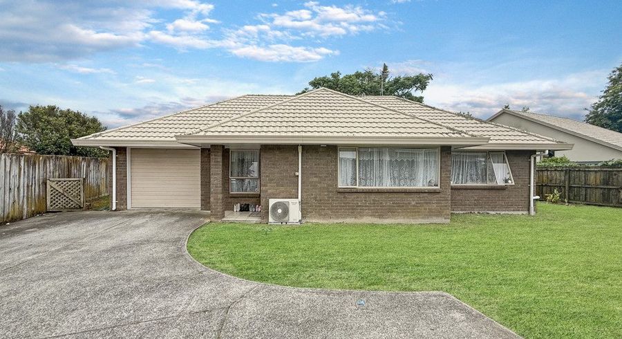  at 5 Enuamanu Road, Favona, Manukau City, Auckland