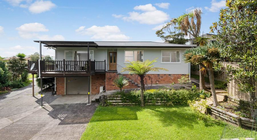  at 20 Dolbear Street, Titirangi, Auckland