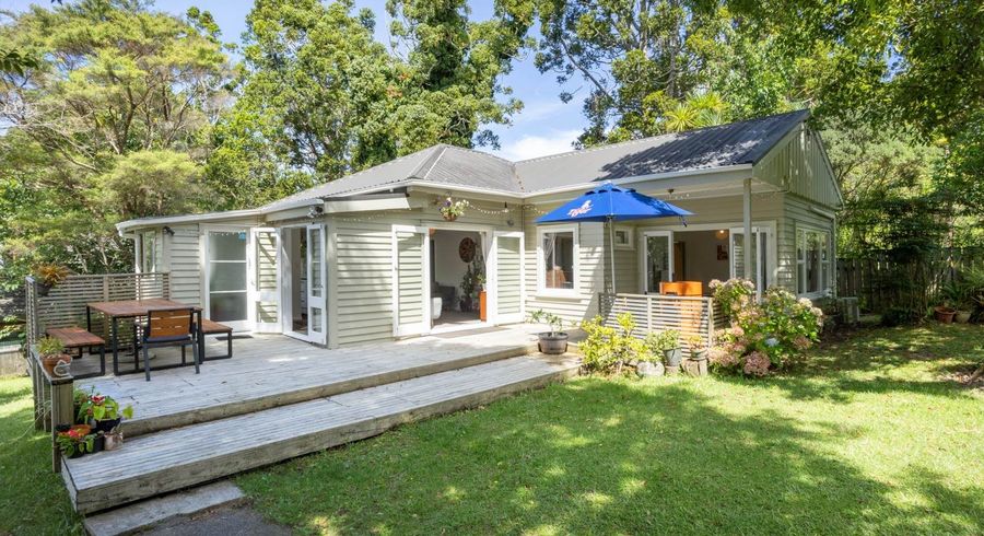  at 98 Konini Road, Titirangi, Waitakere City, Auckland