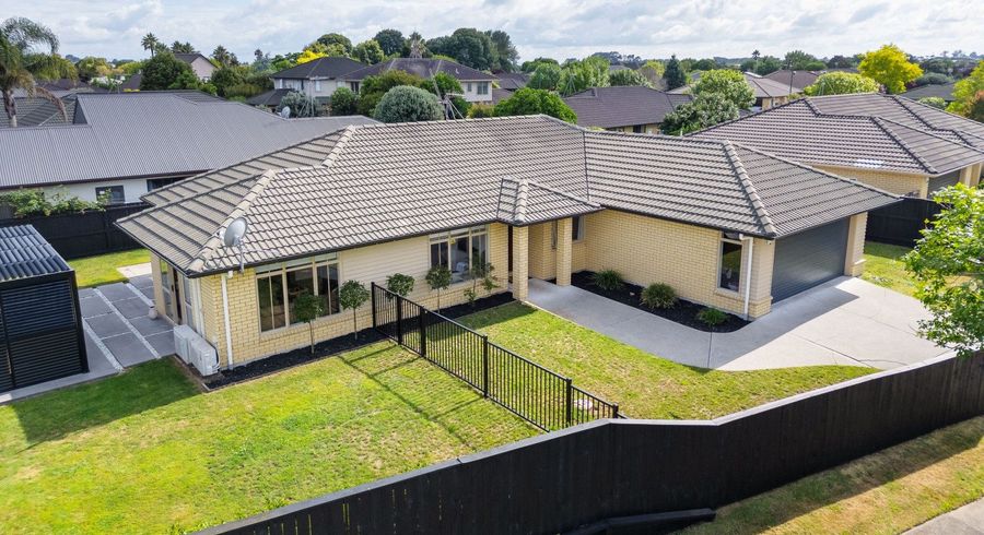  at 1 Gresham Place, Rototuna North, Hamilton