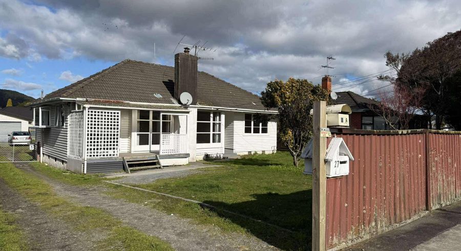 at 27 Shakespeare Avenue, Trentham, Upper Hutt, Wellington