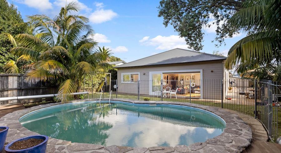  at 16 Richardson Road, Mount Albert, Auckland City, Auckland
