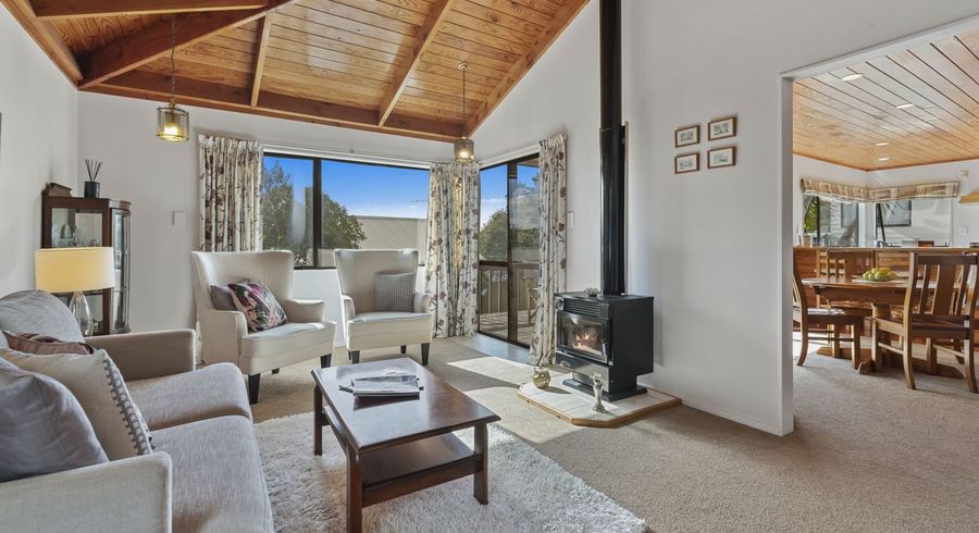  at 2/161 Stredwick Drive, Torbay, Auckland