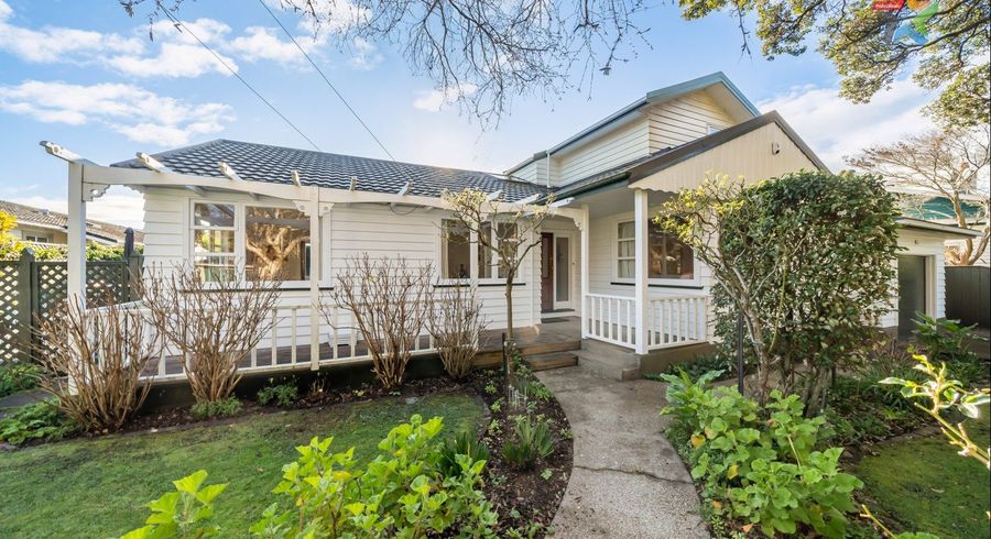  at 27 Hinau Street, Woburn, Lower Hutt