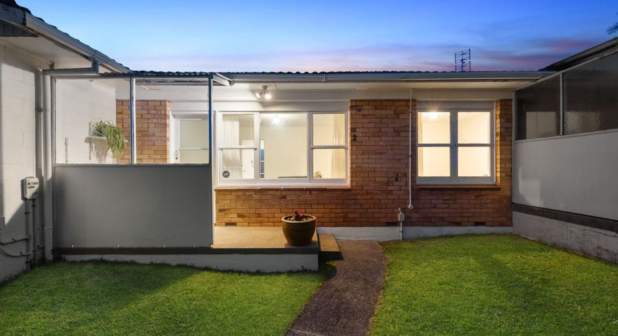  at 2/40A Hamlin Rd, Mount Wellington, Auckland City, Auckland