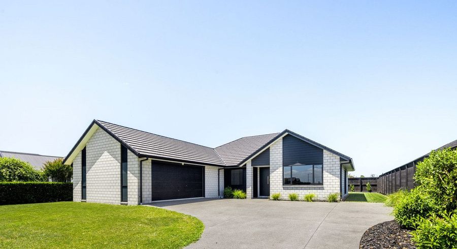  at 44 Norfolk Drive, Cambridge, Cambridge
