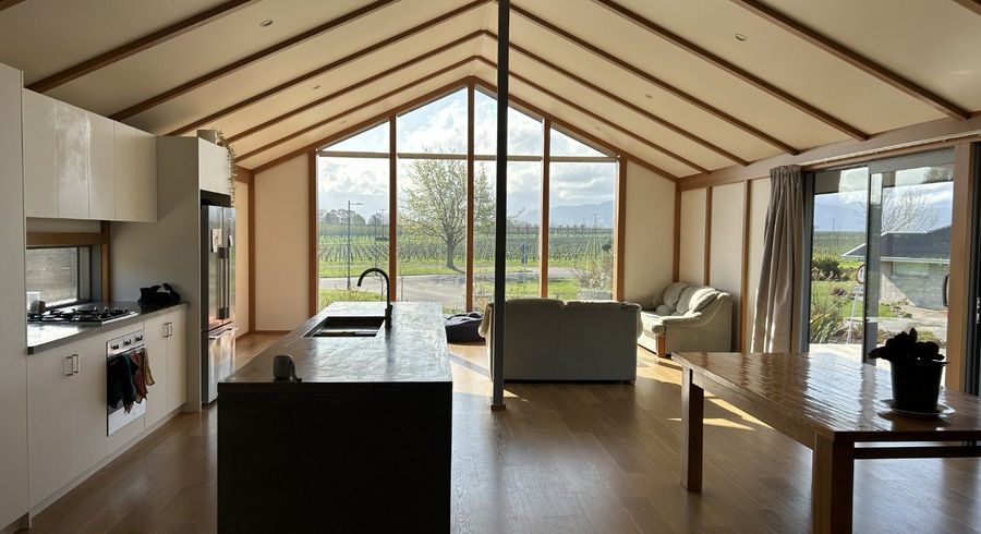  at 4 Avignon Place, Blenheim