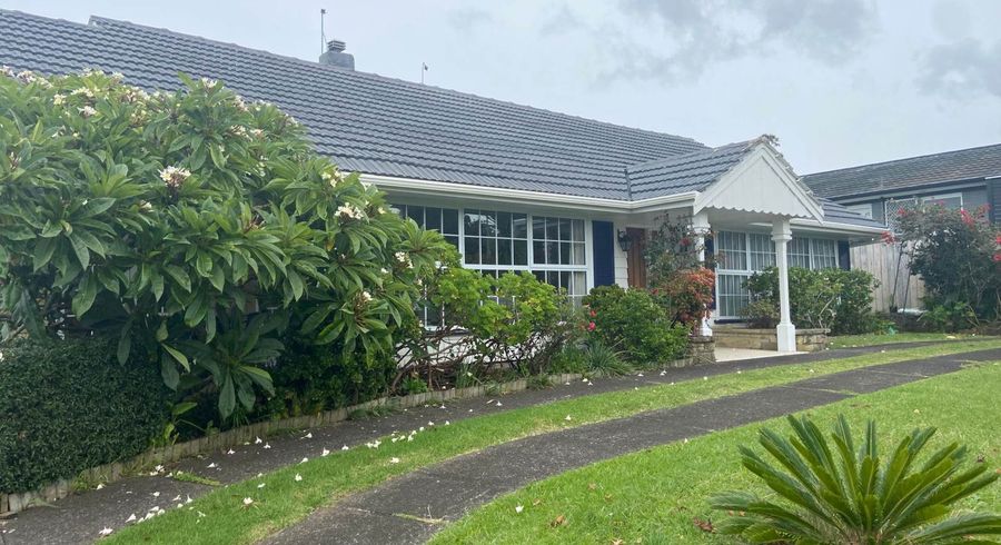  at 3 Meadway, Sunnyhills, Manukau City, Auckland