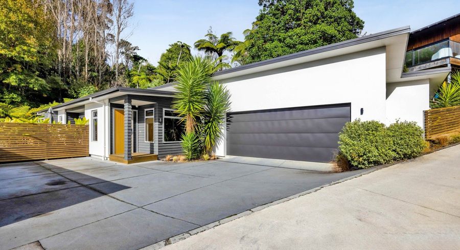  at 8 Bright Way, Lower Vogeltown, New Plymouth