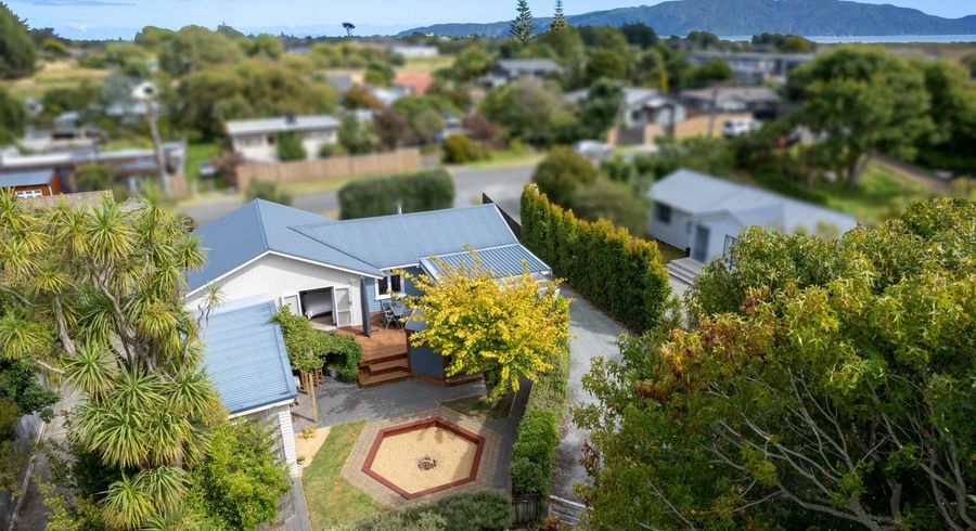  at 15 Ruru Road, Otaihanga, Paraparaumu