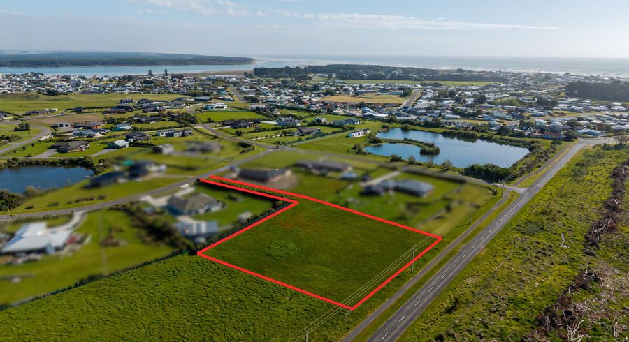  at 3 Carex Grove, Foxton Beach, Horowhenua, Manawatu / Whanganui