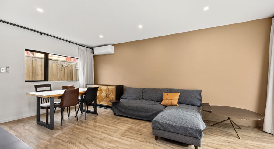  at 6 KORAMA LANE, New Lynn, Waitakere City, Auckland