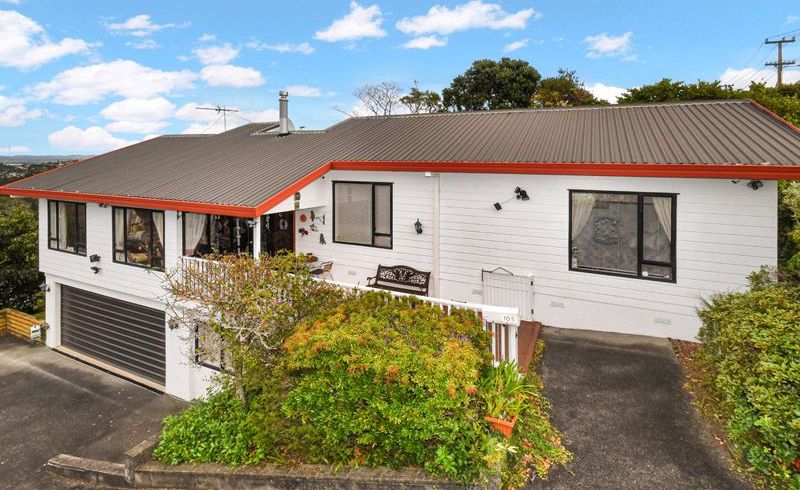  at 105 Luckens Road, West Harbour, Waitakere City, Auckland