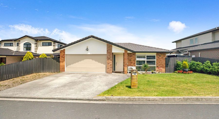  at 13 Hansen Place, Takanini