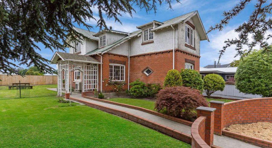  at 18 John Street, Balclutha