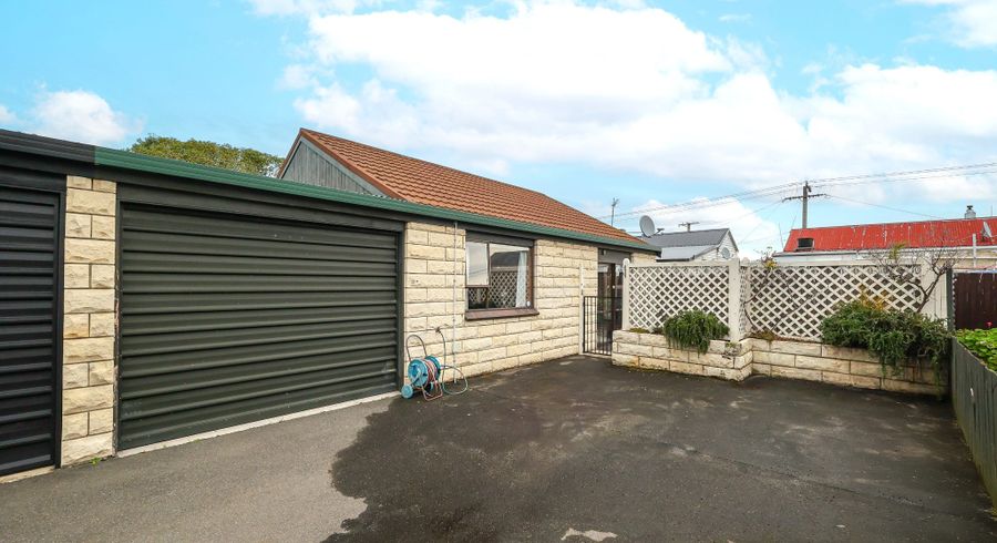  at 5b Cashel Street, South Dunedin, Dunedin, Otago