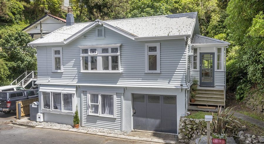  at 23 Laura Avenue, Brooklyn, Wellington, Wellington