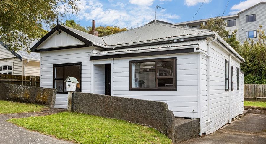  at 50 Te Wharepouri Street, Berhampore, Wellington, Wellington