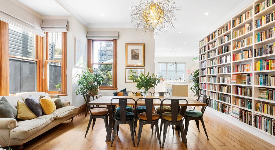  at 4 Hobson Street, Thorndon, Wellington