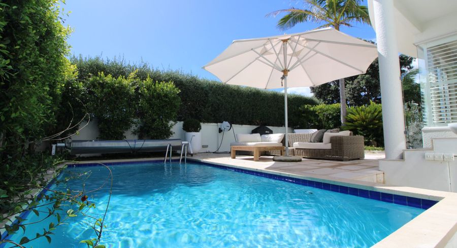  at 2 Holiday Road, Milford, North Shore City, Auckland