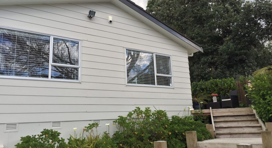  at 8 Cottom Grove, Torbay, North Shore City, Auckland