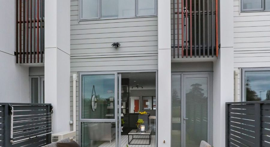  at 52 Ikara Road, Papatoetoe, Manukau City, Auckland