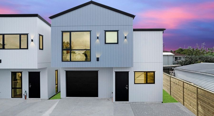  at 8E Brentford Place, Manurewa, Manukau City, Auckland