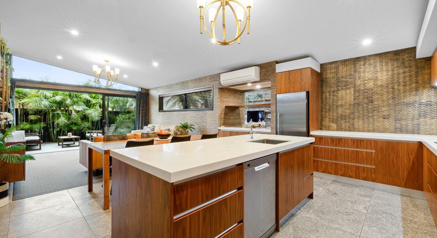  at 216A Powderham Street, New Plymouth
