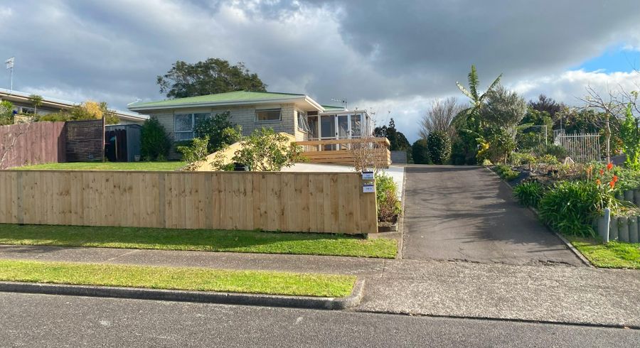  at 140 Kingswood Road, Brookfield, Tauranga, Bay Of Plenty