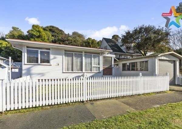  at 5 Bird Grove, Stokes Valley, Lower Hutt, Wellington