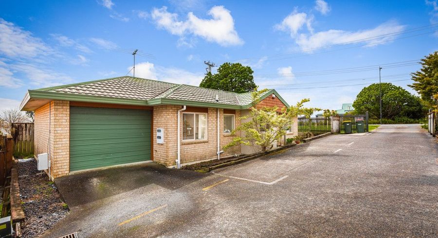  at 12/520 Don Buck Road, Westgate, Waitakere City, Auckland
