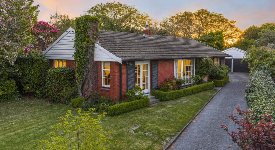  at 37 Sevenoaks Drive, Bryndwr, Christchurch City, Canterbury