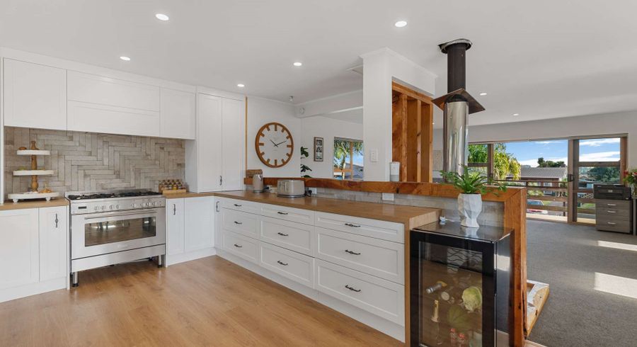  at 6 Koromiko Place, Waiuku, Waiuku