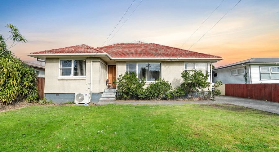  at 5 Skipton Street, Mangere East, Manukau City, Auckland