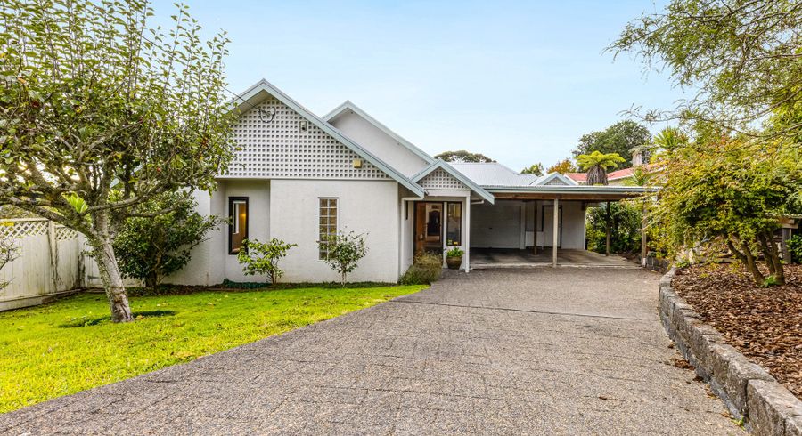  at 21A Island Bay Road, Beach Haven, North Shore City, Auckland