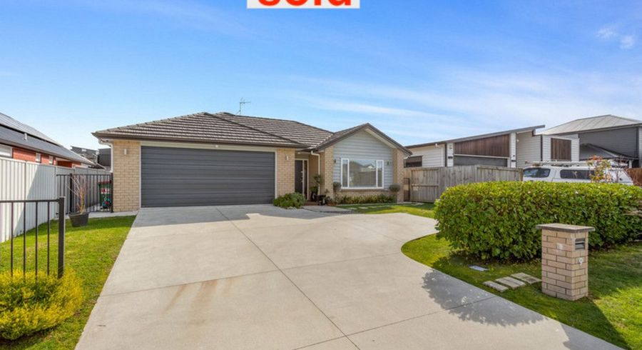  at 9 Arahi Place, Rototuna, Hamilton, Waikato