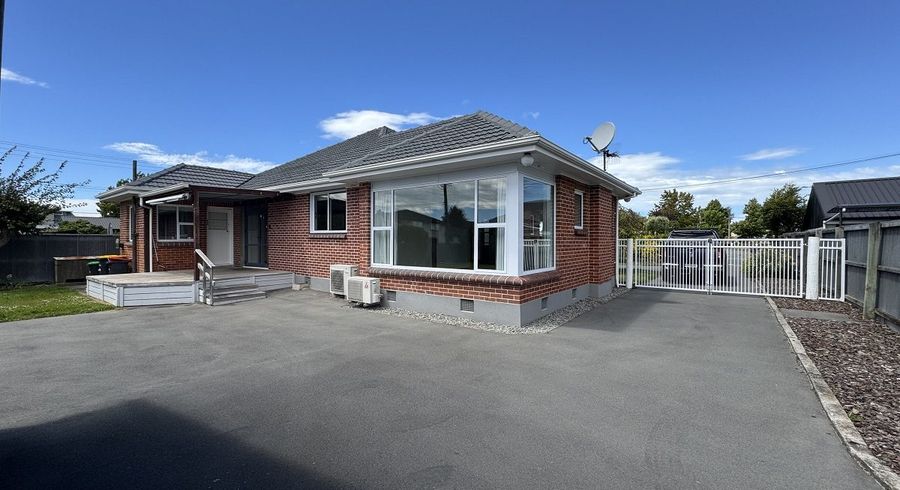  at 106 Aorangi Road, Bryndwr, Christchurch