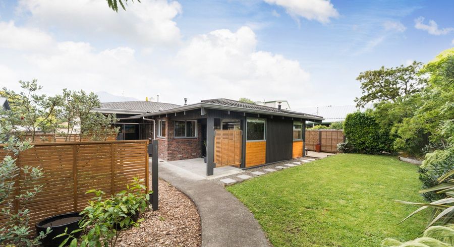  at 56 Te Awe Awe Street, Hokowhitu, Palmerston North, Manawatu / Whanganui