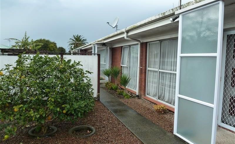  at 2/52 Hutton Street, Otahuhu, Auckland